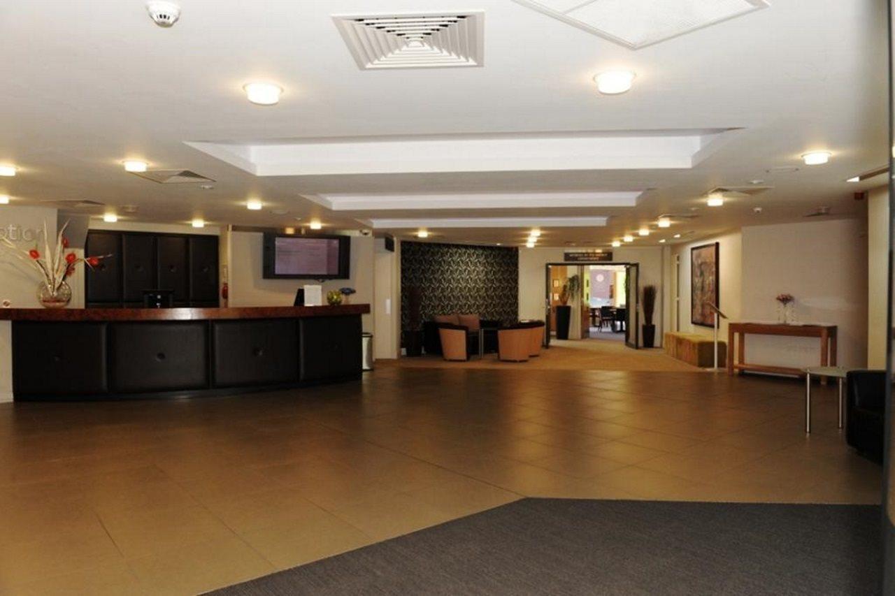 Stirling Court Hotel Zewnętrze zdjęcie